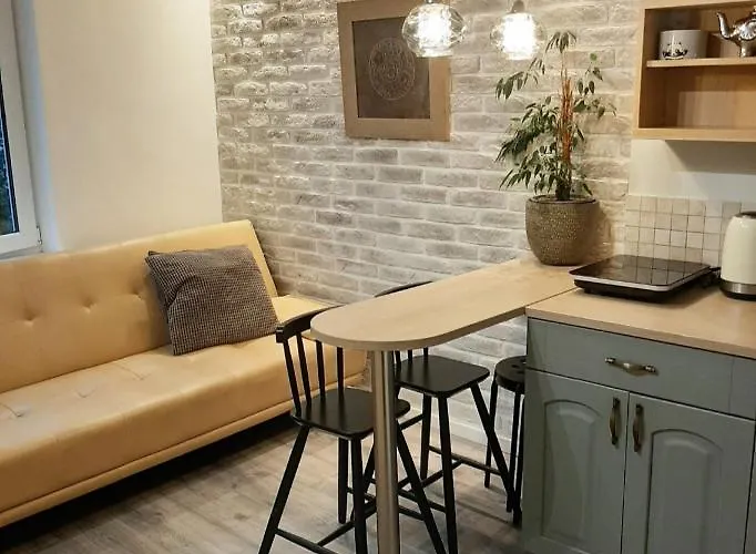 Διαμέρισμα New! Cozy With Free Guarded Parking