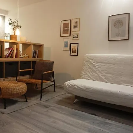 아파트 New! Cozy With Free Guarded Parking